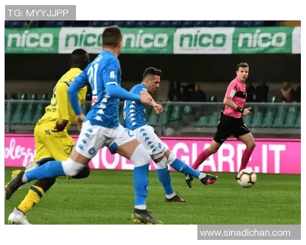 拉迪与赫尔辛基的激烈对决揭示足球战术与团队合作的魅力