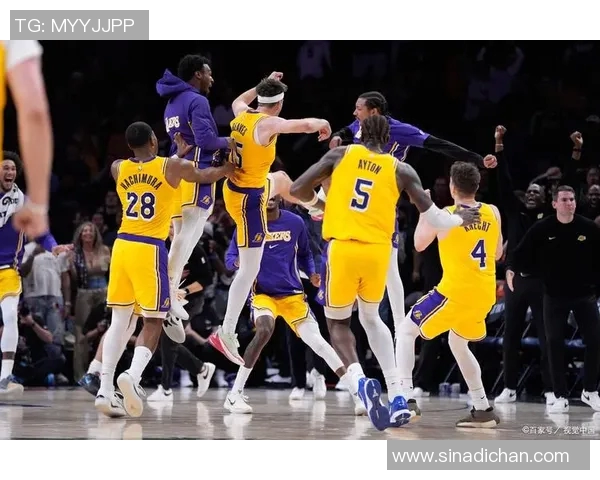 湖人对决鹈鹕精彩赛事回顾与分析全场亮点一网打尽 湖人对决鹈鹕精彩赛事回顾与分析全场亮点一网打尽