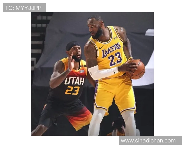 湖人队与爵士队激战正酣球迷期待精彩对决与赛季新动态