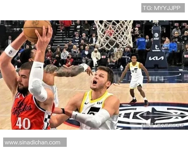 爵士队与快船队精彩对决直播全程回顾与分析