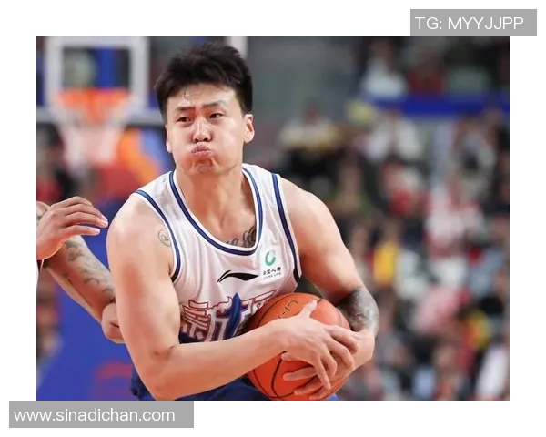 赵睿带领中国男篮奋勇拼搏展现青春力量与团队精神的精彩瞬间 赵睿带领中国男篮奋勇拼搏展现青春力量与团队精神的精彩瞬间